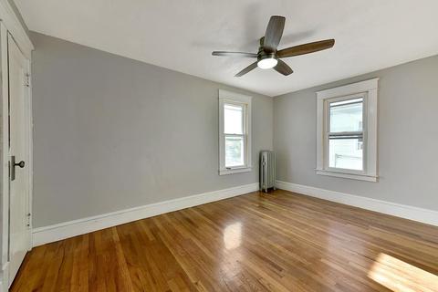 8 Redlands St, Springfield, MA 01104 photo 26