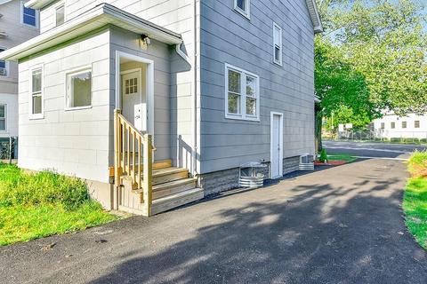 8 Redlands St, Springfield, MA 01104 photo 9