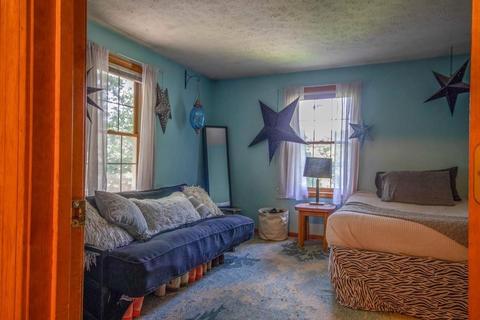 11 Anna Cir, Derry, NH 03038 photo 29
