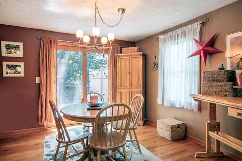 11 Anna Cir, Derry, NH 03038 photo 8