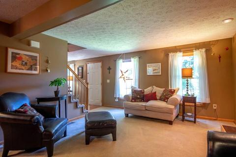 11 Anna Cir, Derry, NH 03038 photo 17
