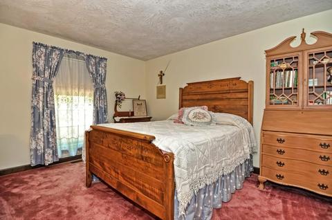 2 Bond Holw, Sutton, MA 01590 photo 24