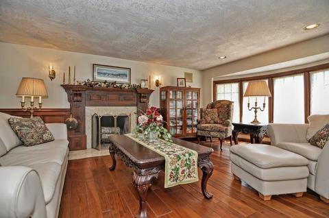 2 Bond Holw, Sutton, MA 01590 photo 6