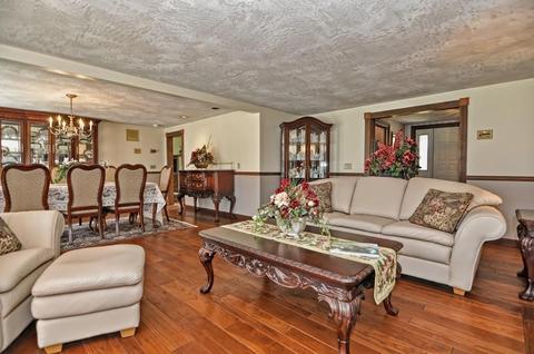 2 Bond Holw, Sutton, MA 01590 photo 8