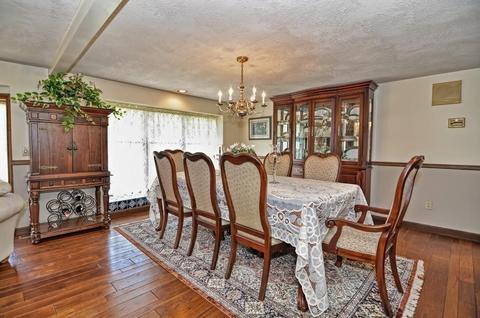 2 Bond Holw, Sutton, MA 01590 photo 9
