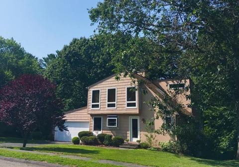 37 Sterling Dr, Easthampton, MA 01027 photo 2