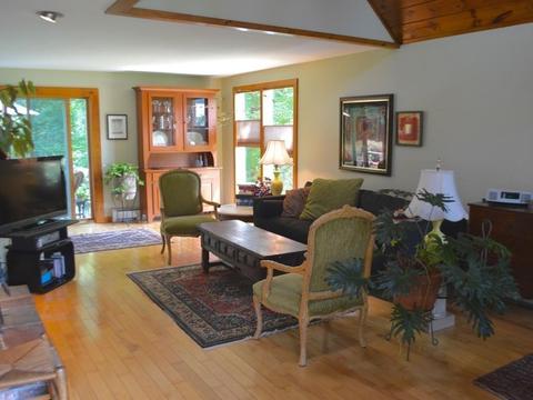 37 Sterling Dr, Easthampton, MA 01027 photo 8