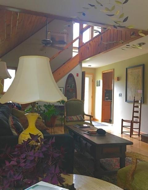 37 Sterling Dr, Easthampton, MA 01027 photo 9