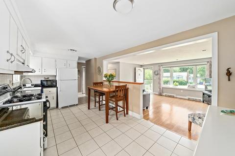 12 Andersen Rd, Braintree, MA 02184 photo 7