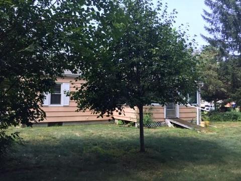 33 Delano Dr, Springfield, MA 01129 photo 9