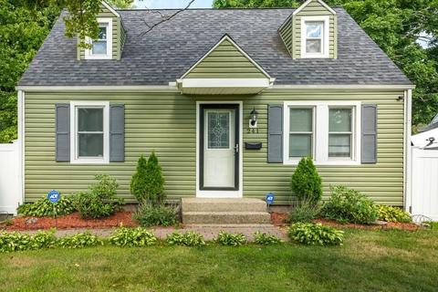 241 Rosewell St, Springfield, MA 01109 photo 1