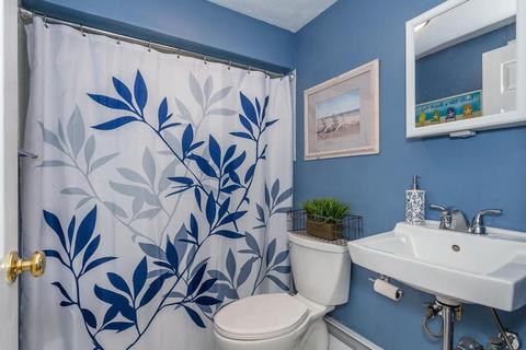 7 Curtis Cir, Canton, MA 02021 photo 14