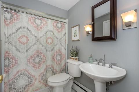 7 Curtis Cir, Canton, MA 02021 photo 9