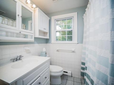 80 Laurel Ln, Raynham, MA 02767 photo 26