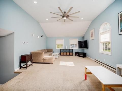 80 Laurel Ln, Raynham, MA 02767 photo 15