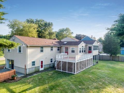 80 Laurel Ln, Raynham, MA 02767 photo 30