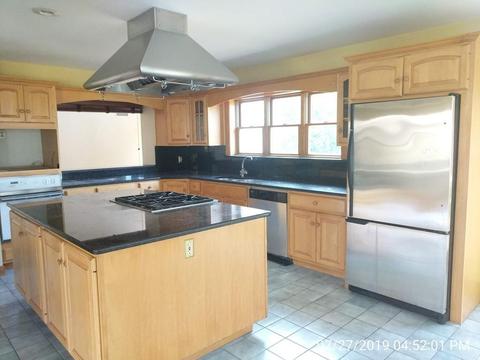 2 Brawley Ave, Fairhaven, MA 02719 photo 6