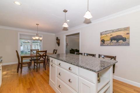 13 Easy St, Ayer, MA 01432 photo 4