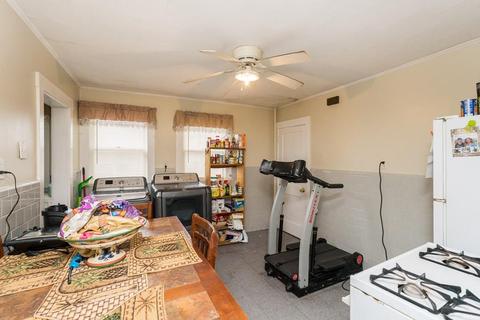 64 Freeman Ave, Everett, MA 02149 photo 7