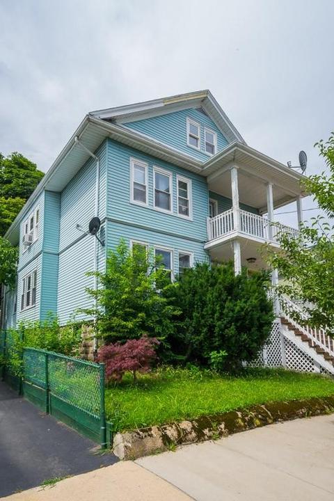 64 Freeman Ave, Everett, MA 02149 photo 2