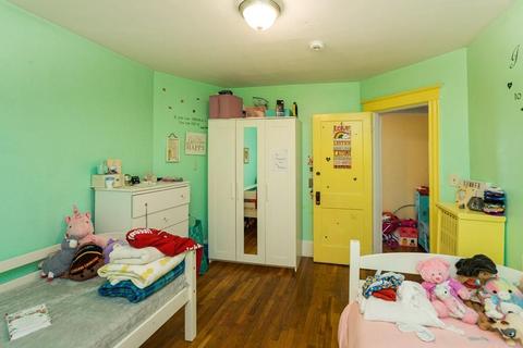 64 Freeman Ave, Everett, MA 02149 photo 11