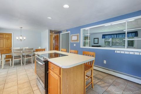 1 Taylor St, Georgetown, MA 01833 photo 5