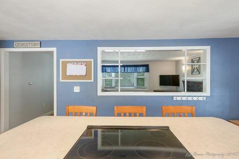 1 Taylor St, Georgetown, MA 01833 photo 7