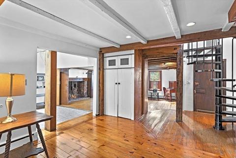 34 High St, Marblehead, MA 01945 photo 9