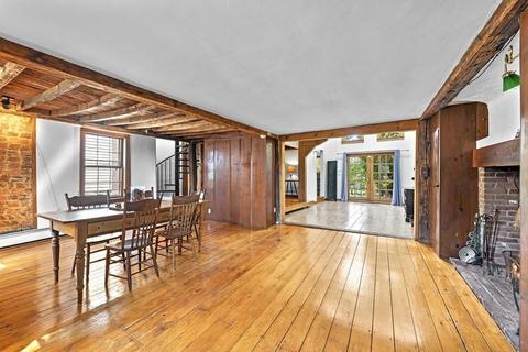 34 High St, Marblehead, MA 01945 photo 11