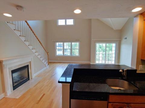29 Maple St #J, Canton, MA 02021 photo 5