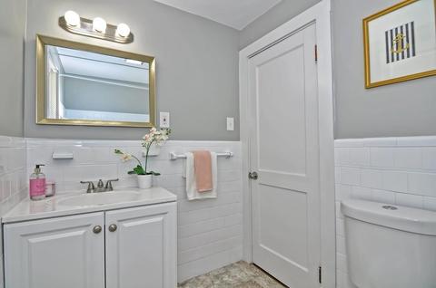 363 E Main St, Avon, MA 02322 photo 16