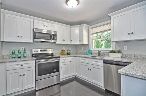 363 E Main St, Avon, MA 02322 photo 5