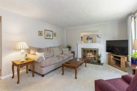 39 Edgewood Ave, Walpole, MA 02081 photo 8