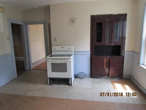 70 Fox St, Worcester, MA 01604 photo 17