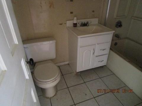 70 Fox St, Worcester, MA 01604 photo 6