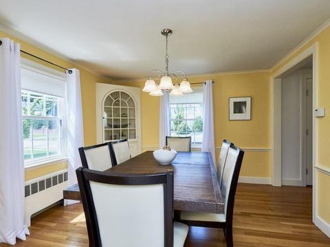 32 Bennington St, Needham, MA 02494 photo 3