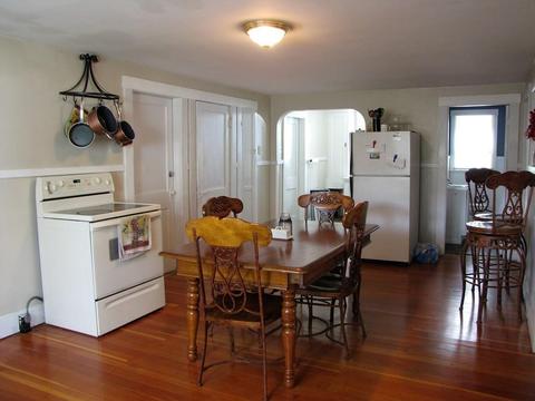 12 Ames St, Southbridge, MA 01550 photo 4