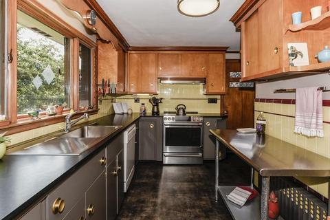 306 Mount Vernon St, Dedham, MA 02026 photo 10