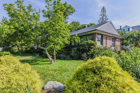 306 Mount Vernon St, Dedham, MA 02026 photo 4