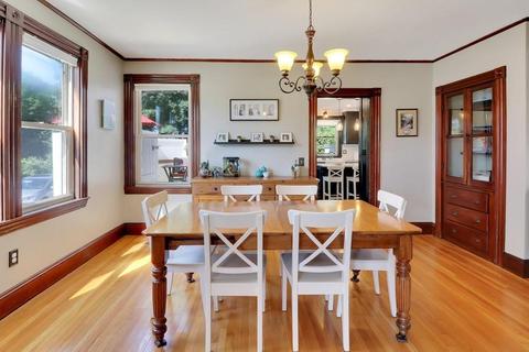 311 Hillside Ave, Needham, MA 02494 photo 6