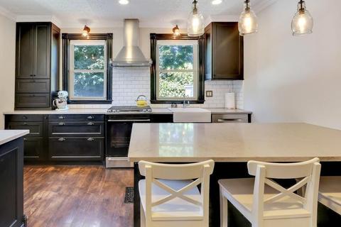 311 Hillside Ave, Needham, MA 02494 photo 8