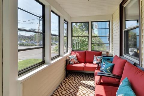 311 Hillside Ave, Needham, MA 02494 photo 2