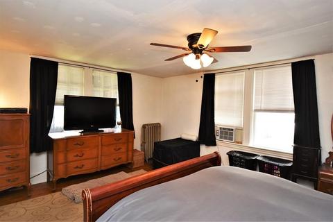 103 Locust Ave, Worcester, MA 01604 photo 9