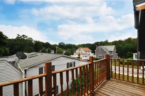 103 Locust Ave, Worcester, MA 01604 photo 14