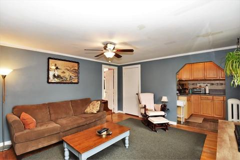 103 Locust Ave, Worcester, MA 01604 photo 5