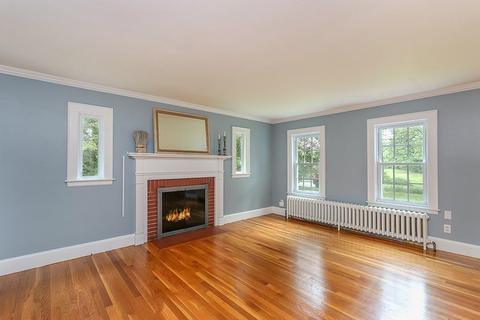 23 Forest Rd, Millis, MA 02054 photo 4