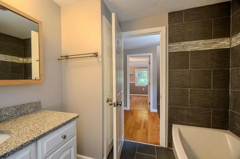 4 Hickory Dr, Townsend, MA 01469 photo 19