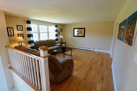36 Scott St, Dracut, MA 01826 photo 5