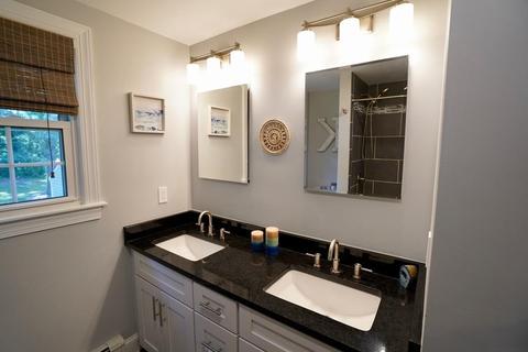 36 Scott St, Dracut, MA 01826 photo 11