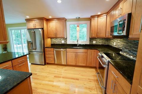 36 Scott St, Dracut, MA 01826 photo 9